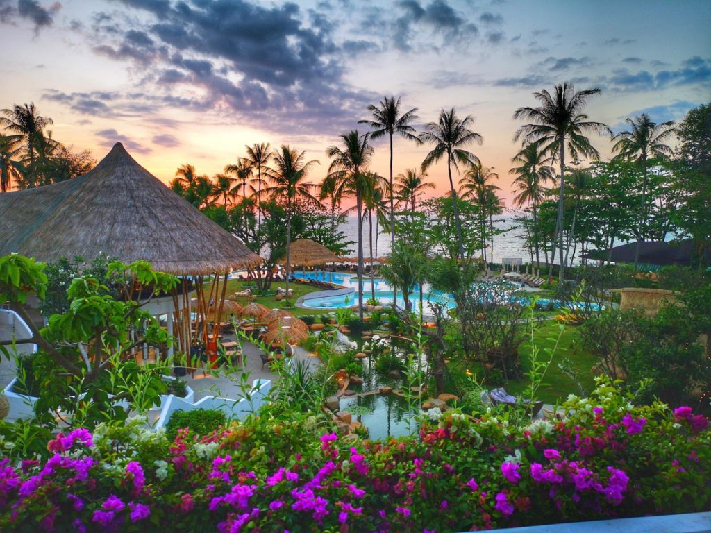 Outrigger Mauritius vs Heritage Resorts : quel choix ?